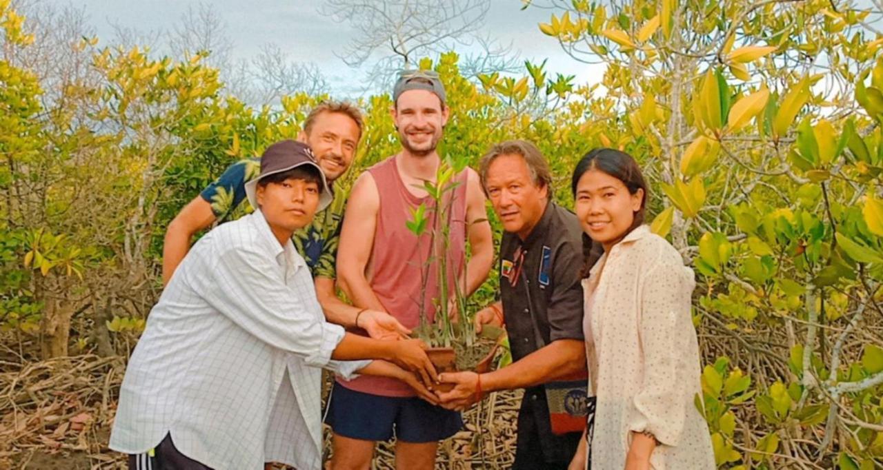 Oliver'S Laguna Eco Lodge Hotel 额布里 外观 照片