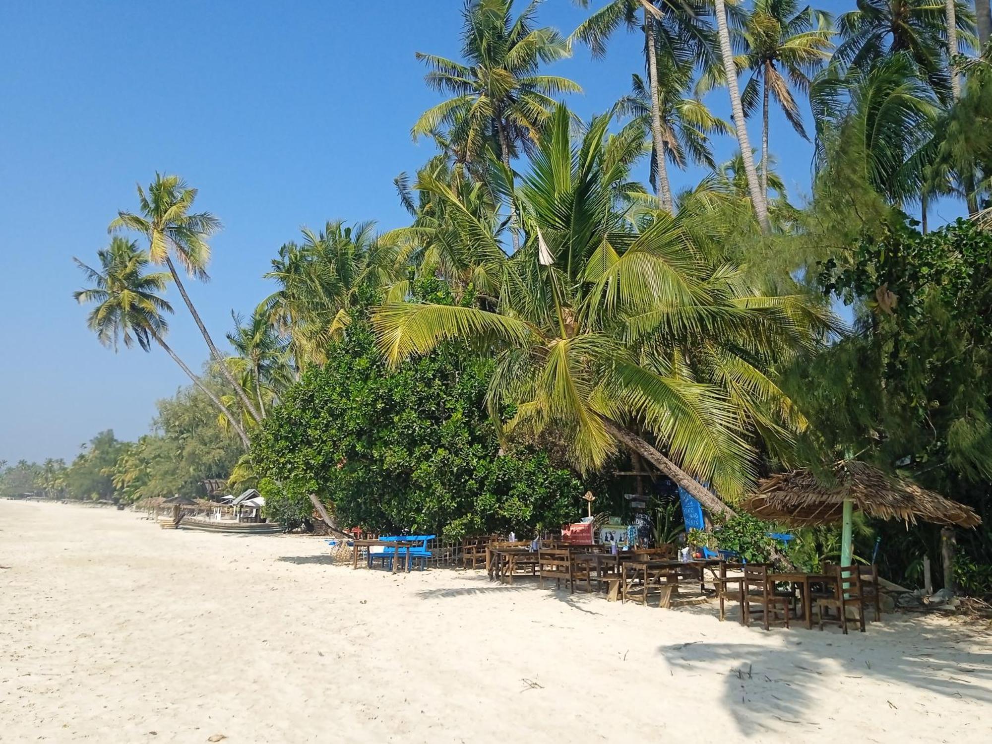 Oliver'S Laguna Eco Lodge Hotel 额布里 外观 照片
